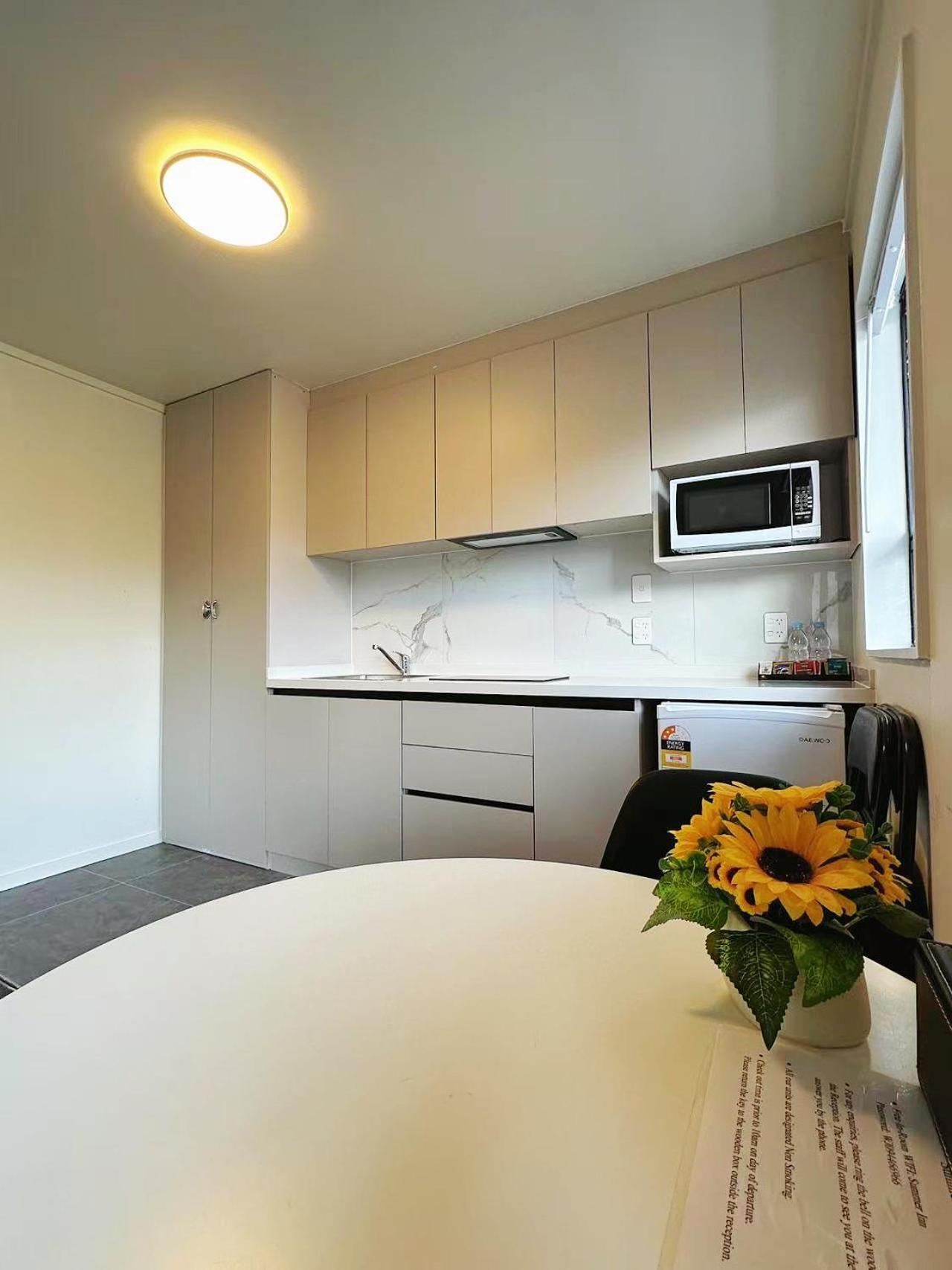 Summer Inn Motel Orewa Exterior foto